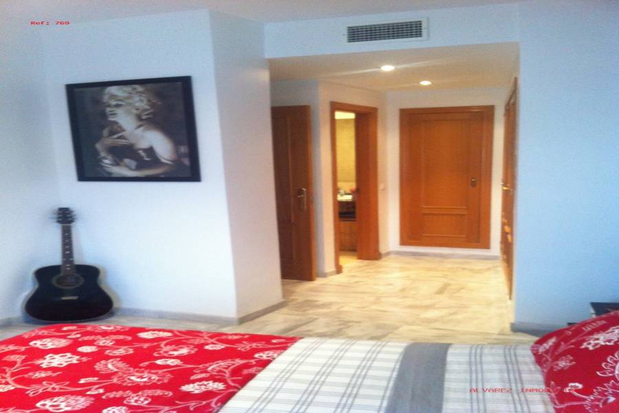 Benalmádena Costa,Málaga,España,2 Bedrooms Bedrooms,2 BathroomsBathrooms,Pisos,4969