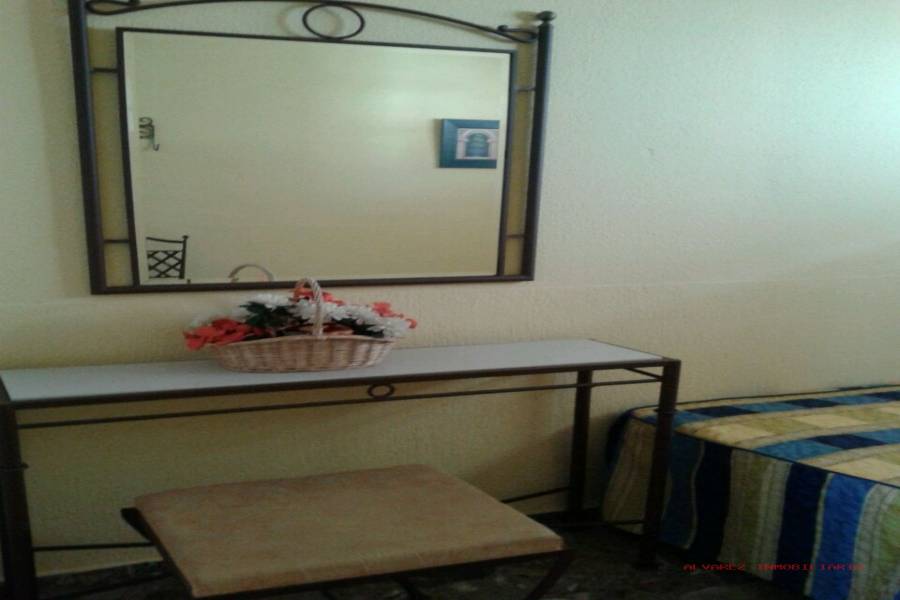 Torremolinos,Málaga,España,2 Bedrooms Bedrooms,1 BañoBathrooms,Apartamentos,4991