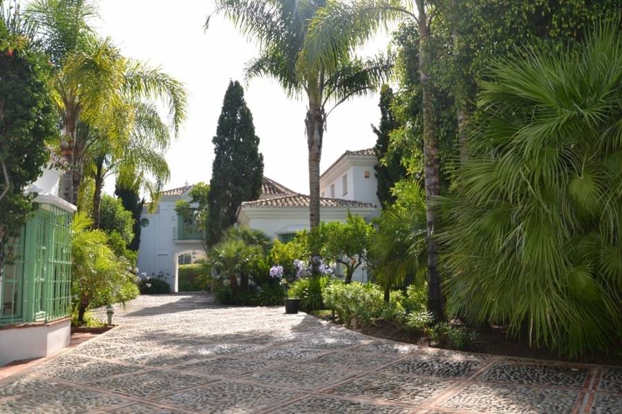 Marbella,Málaga,España,6 Bedrooms Bedrooms,7 BathroomsBathrooms,Fincas-Villas,5001