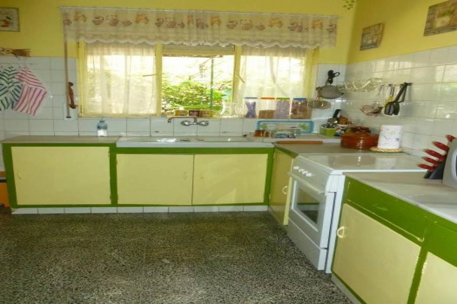 Torremolinos,Málaga,España,3 Bedrooms Bedrooms,1 BañoBathrooms,Fincas-Villas,5005