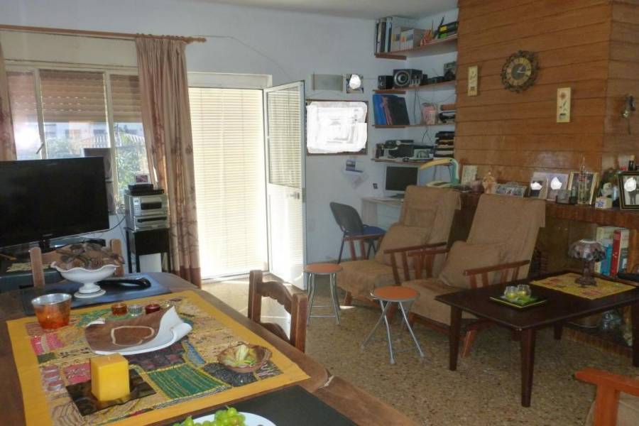 Torremolinos,Málaga,España,3 Bedrooms Bedrooms,1 BañoBathrooms,Fincas-Villas,5005