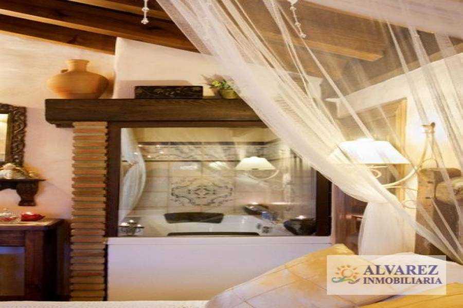 Cártama,Málaga,España,8 Bedrooms Bedrooms,7 BathroomsBathrooms,Fincas,5023