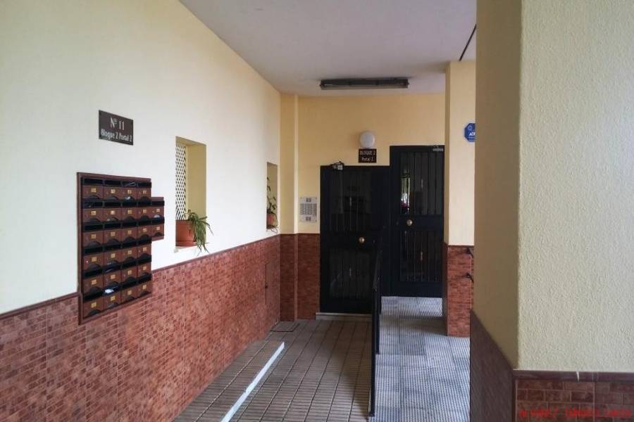 Torremolinos,Málaga,España,4 Bedrooms Bedrooms,2 BathroomsBathrooms,Pisos,5027