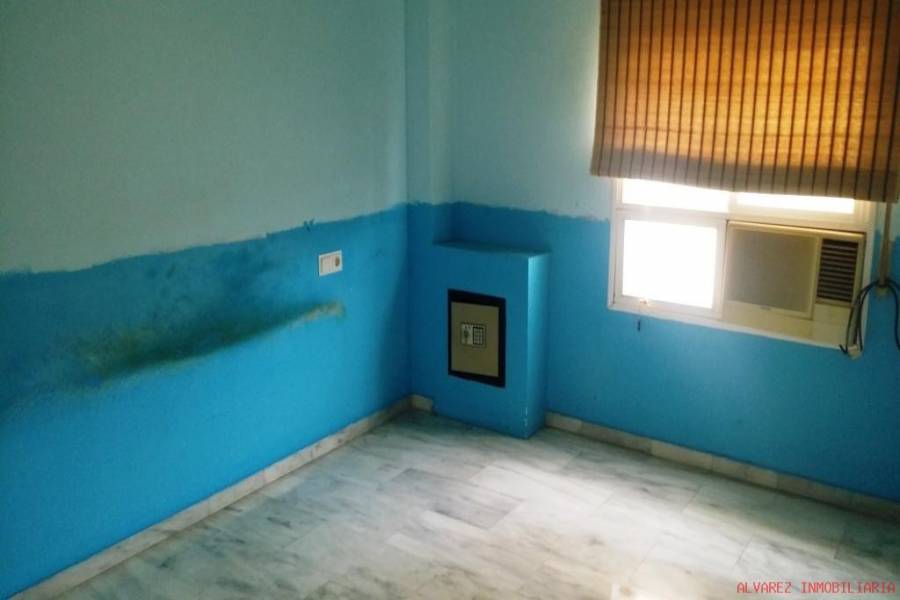 Torremolinos,Málaga,España,4 Bedrooms Bedrooms,2 BathroomsBathrooms,Pisos,5027