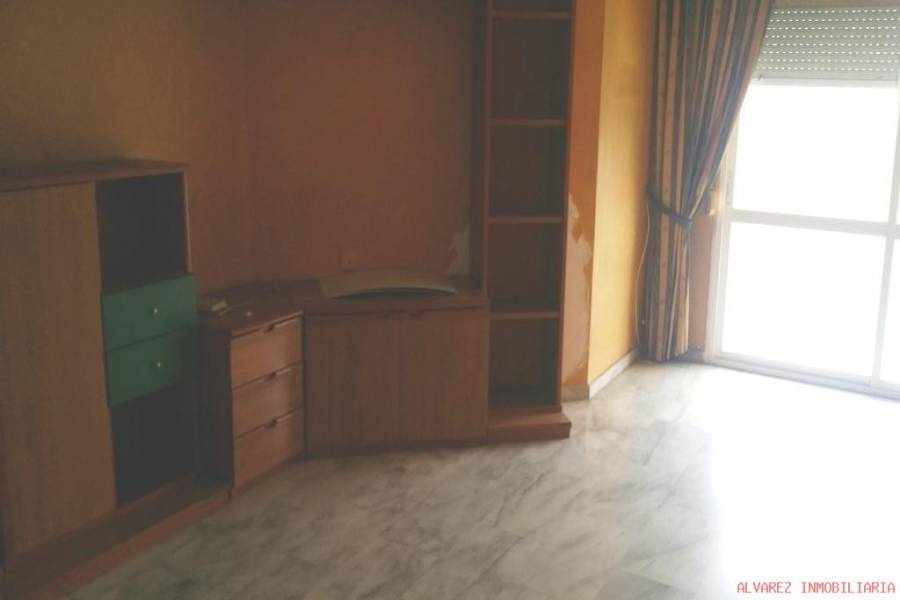 Torremolinos,Málaga,España,4 Bedrooms Bedrooms,2 BathroomsBathrooms,Pisos,5027