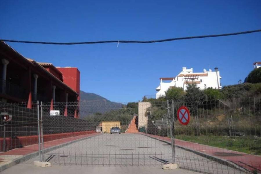 Istán,Málaga,España,Solares,5044