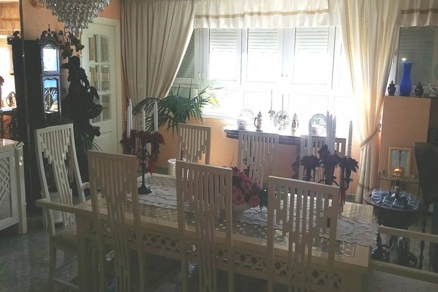 Torremolinos,Málaga,España,5 Bedrooms Bedrooms,4 BathroomsBathrooms,Apartamentos,5053