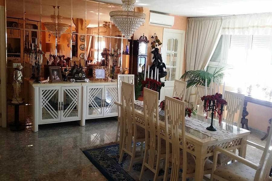 Torremolinos,Málaga,España,5 Bedrooms Bedrooms,4 BathroomsBathrooms,Apartamentos,5053