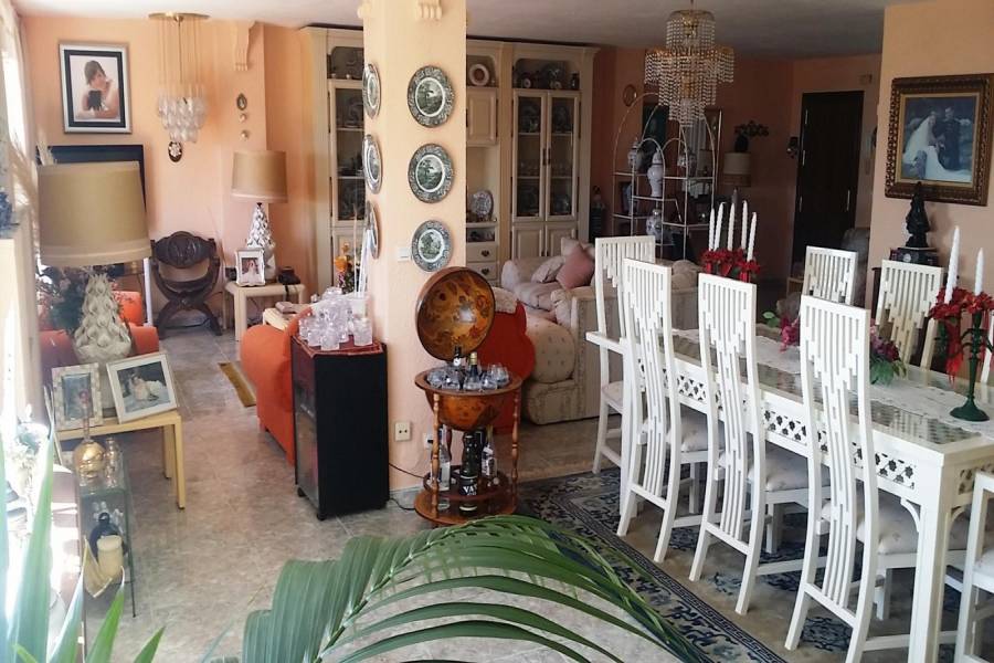 Torremolinos,Málaga,España,5 Bedrooms Bedrooms,4 BathroomsBathrooms,Apartamentos,5053