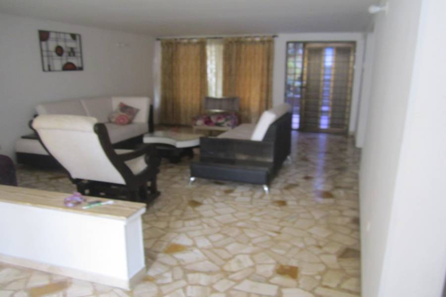 Cali,Valle del Cauca,Colombia,5 Bedrooms Bedrooms,4 BathroomsBathrooms,Duplex-Triplex,25,2,5054