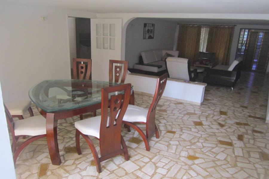 Cali,Valle del Cauca,Colombia,5 Bedrooms Bedrooms,4 BathroomsBathrooms,Duplex-Triplex,25,2,5054