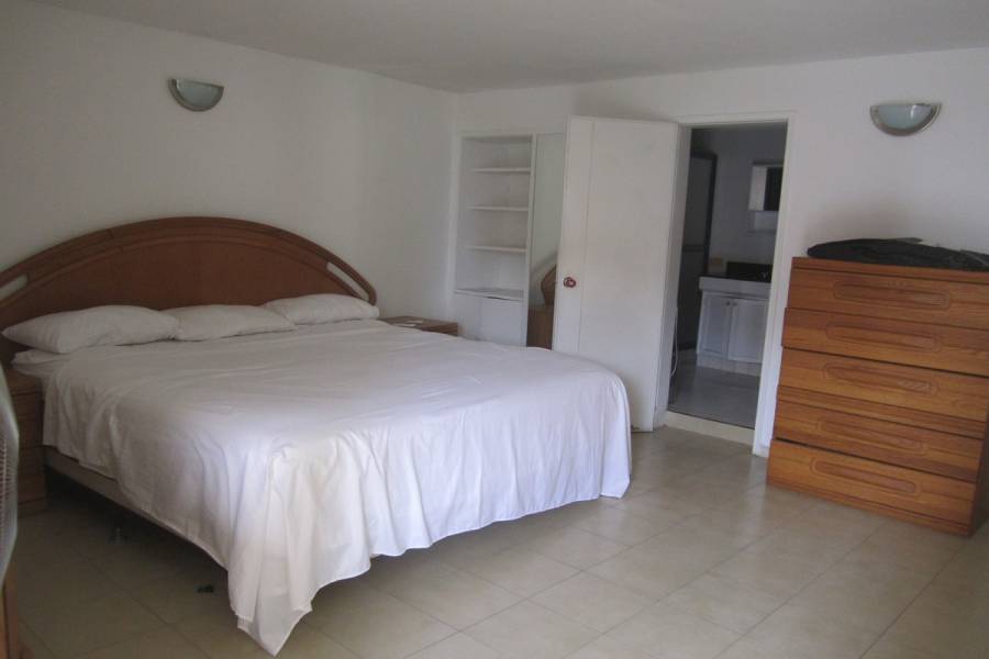 Cali,Valle del Cauca,Colombia,5 Bedrooms Bedrooms,4 BathroomsBathrooms,Duplex-Triplex,25,2,5054