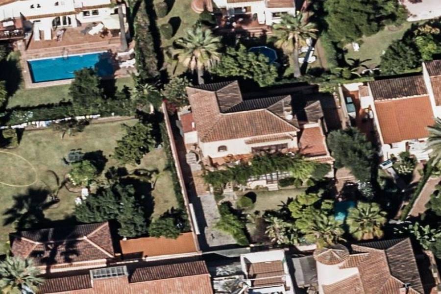 Marbella,Málaga,España,4 Bedrooms Bedrooms,3 BathroomsBathrooms,Fincas-Villas,5096