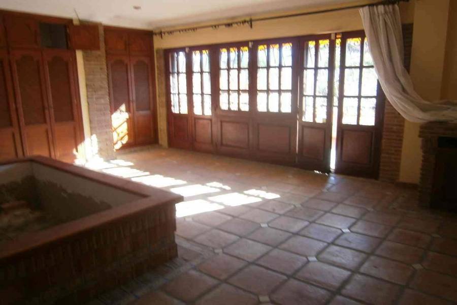 Marbella,Málaga,España,4 Bedrooms Bedrooms,3 BathroomsBathrooms,Fincas-Villas,5096