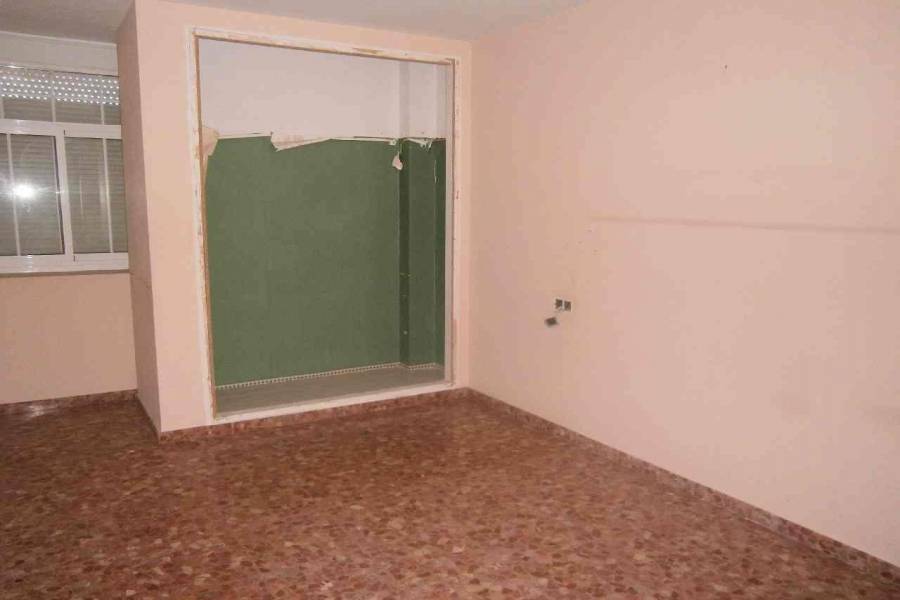 Estepona,Málaga,España,3 Bedrooms Bedrooms,2 BathroomsBathrooms,Apartamentos,5150