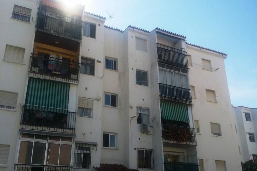 Fuengirola,Málaga,España,3 Bedrooms Bedrooms,1 BañoBathrooms,Pisos,5175