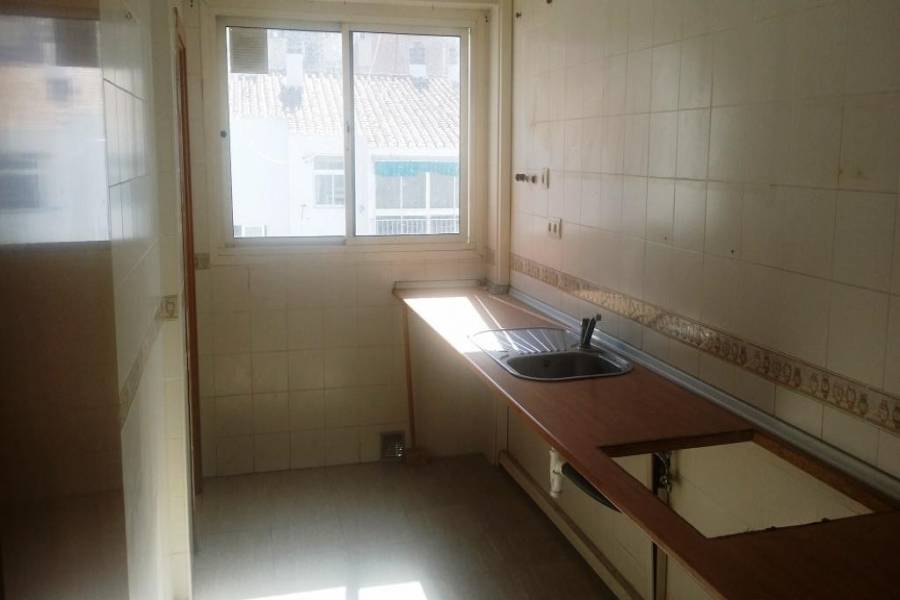 Fuengirola,Málaga,España,3 Bedrooms Bedrooms,1 BañoBathrooms,Pisos,5175