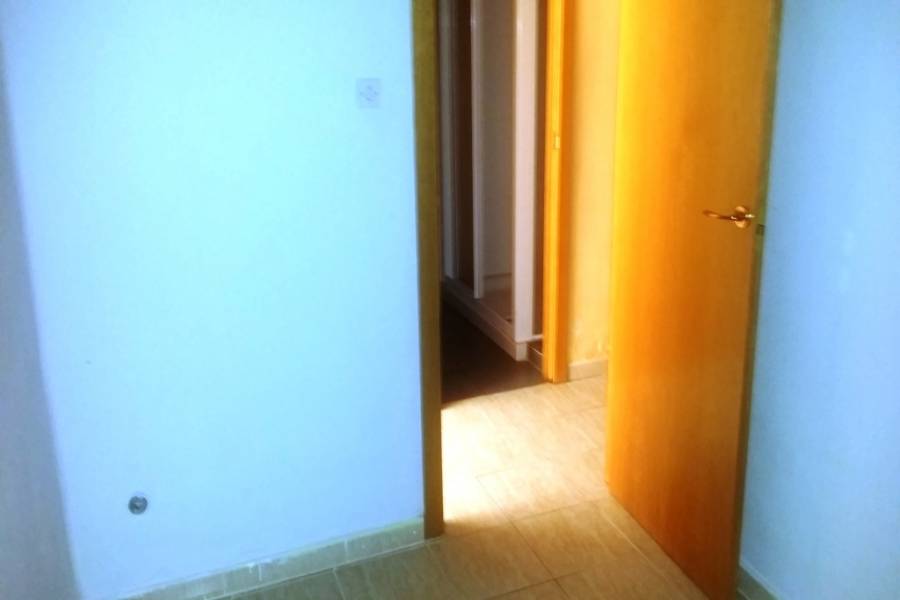 Fuengirola,Málaga,España,3 Bedrooms Bedrooms,1 BañoBathrooms,Pisos,5175