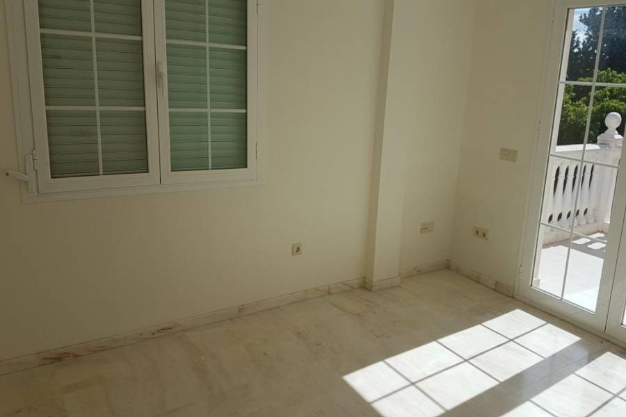 Torremolinos,Málaga,España,3 Bedrooms Bedrooms,2 BathroomsBathrooms,Chalets,5181