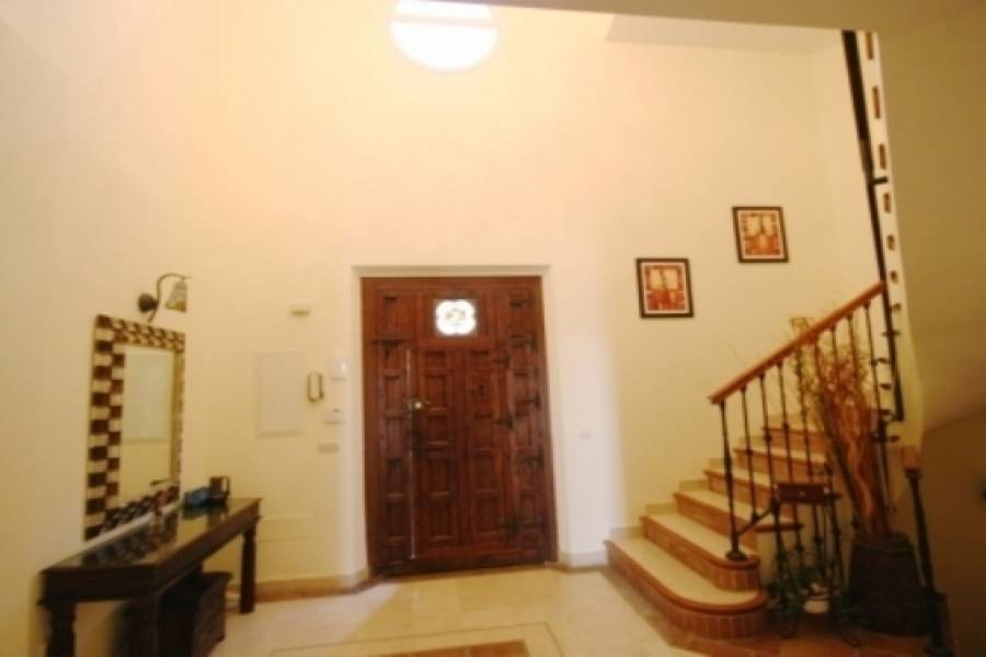 Casares,Málaga,España,3 Bedrooms Bedrooms,4 BathroomsBathrooms,Chalets,5206