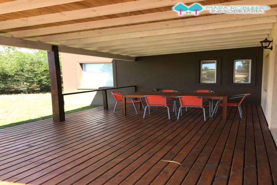 Costa Esmeralda,Buenos Aires,Argentina,3 Bedrooms Bedrooms,2 BathroomsBathrooms,Casas,DEPORTIVO 1,5237