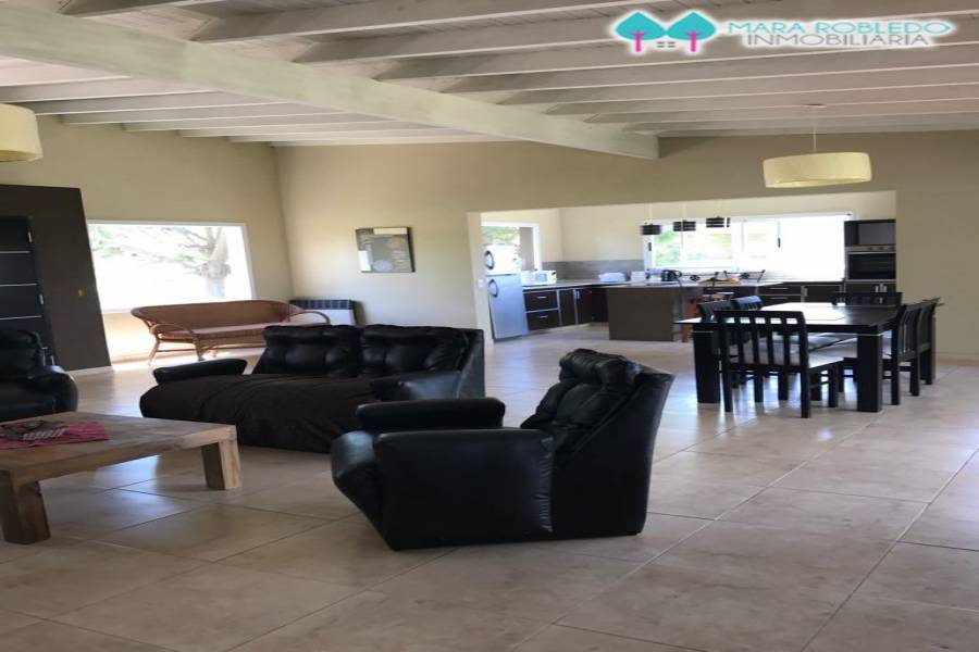 Costa Esmeralda,Buenos Aires,Argentina,3 Bedrooms Bedrooms,2 BathroomsBathrooms,Casas,DEPORTIVO 1,5237