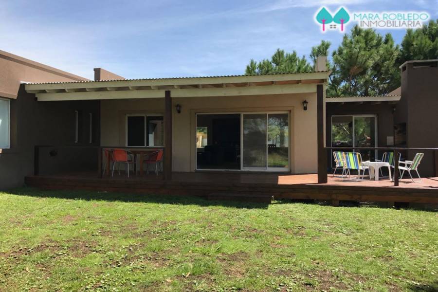 Costa Esmeralda,Buenos Aires,Argentina,3 Bedrooms Bedrooms,2 BathroomsBathrooms,Casas,DEPORTIVO 1,5237