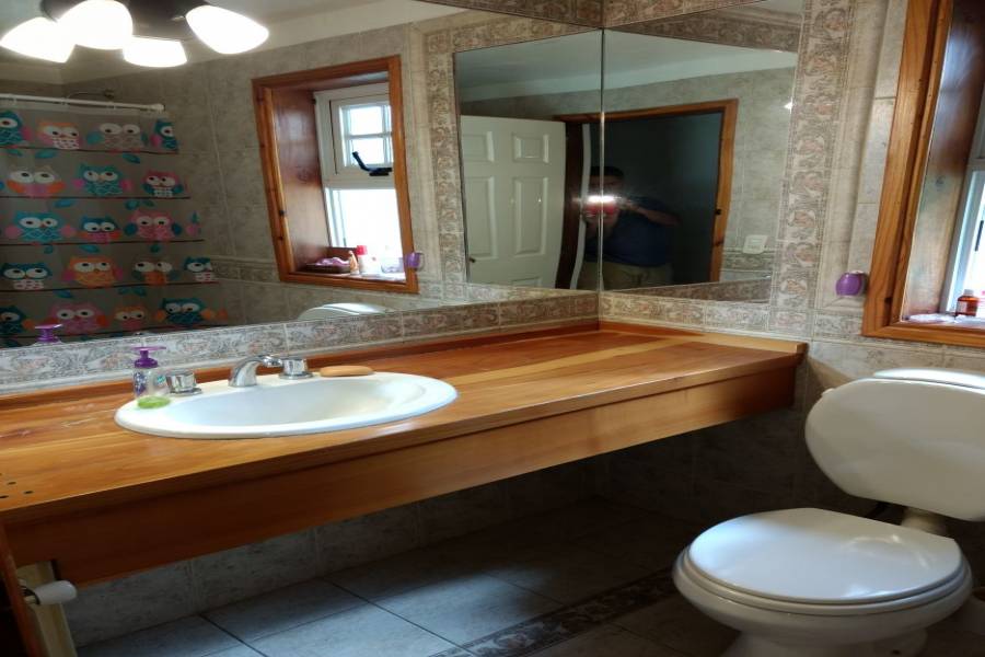 Villa La Angostura,Neuquén,Argentina,4 Bedrooms Bedrooms,3 BathroomsBathrooms,Casas,5246