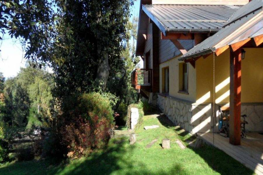 Villa La Angostura,Neuquén,Argentina,3 Bedrooms Bedrooms,3 BathroomsBathrooms,Casas,5249