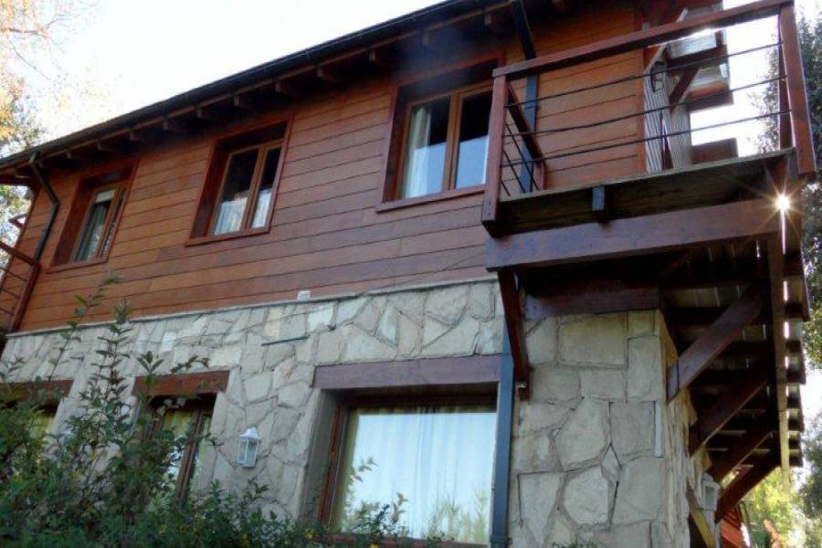 Villa La Angostura,Neuquén,Argentina,3 Bedrooms Bedrooms,3 BathroomsBathrooms,Casas,5249
