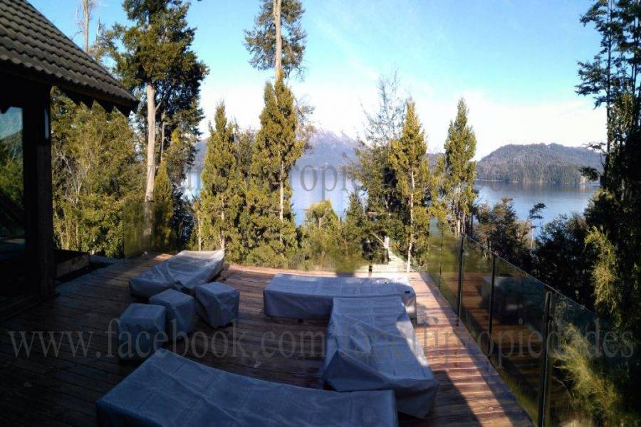 Villa La Angostura,Neuquén,Argentina,4 Bedrooms Bedrooms,5 BathroomsBathrooms,Casas,5250