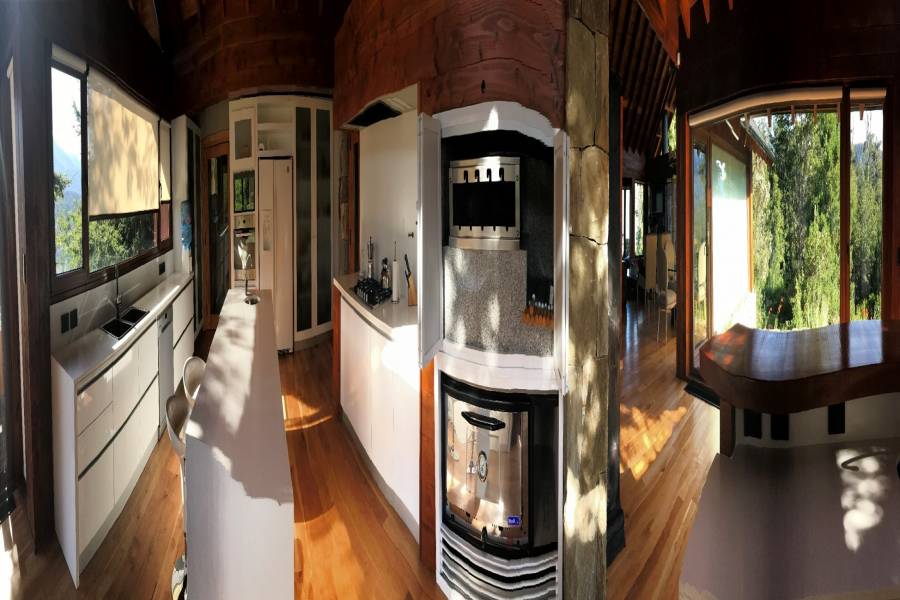 Villa La Angostura,Neuquén,Argentina,4 Bedrooms Bedrooms,5 BathroomsBathrooms,Casas,5250