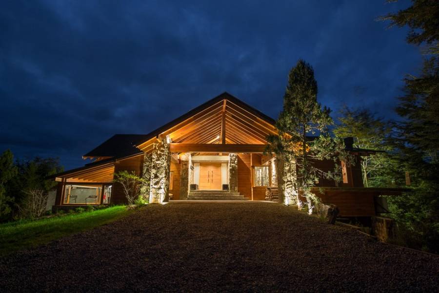 Villa La Angostura,Neuquén,Argentina,4 Bedrooms Bedrooms,5 BathroomsBathrooms,Casas,5250