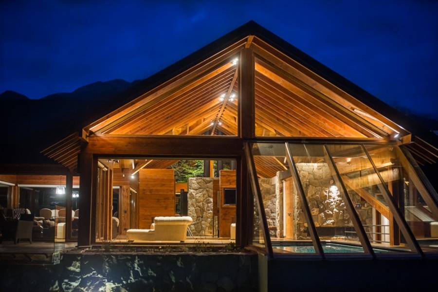 Villa La Angostura,Neuquén,Argentina,4 Bedrooms Bedrooms,5 BathroomsBathrooms,Casas,5250