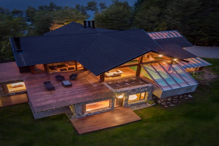 Villa La Angostura,Neuquén,Argentina,4 Bedrooms Bedrooms,5 BathroomsBathrooms,Casas,5250