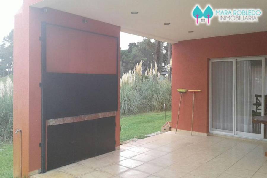 Costa Esmeralda,Buenos Aires,Argentina,3 Bedrooms Bedrooms,2 BathroomsBathrooms,Casas,DEPORTIVO,5254