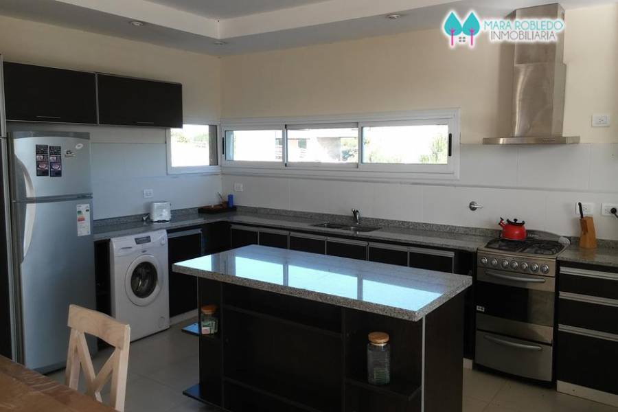 Costa Esmeralda,Buenos Aires,Argentina,3 Bedrooms Bedrooms,3 BathroomsBathrooms,Casas,ECUESTRE,5281