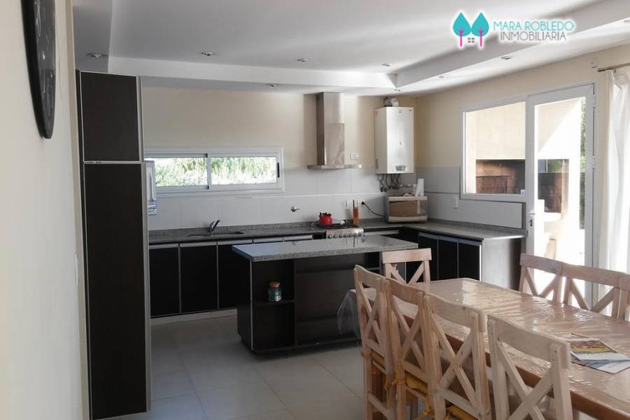 Costa Esmeralda,Buenos Aires,Argentina,3 Bedrooms Bedrooms,3 BathroomsBathrooms,Casas,ECUESTRE,5281