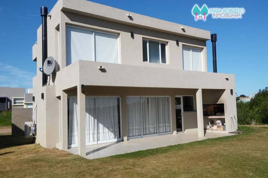Costa Esmeralda,Buenos Aires,Argentina,3 Bedrooms Bedrooms,3 BathroomsBathrooms,Casas,ECUESTRE,5281