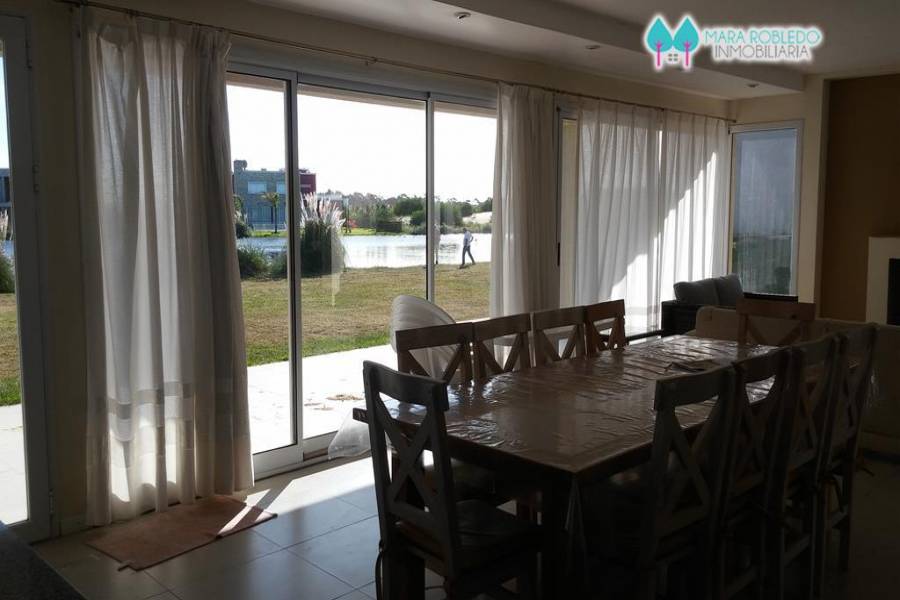Costa Esmeralda,Buenos Aires,Argentina,3 Bedrooms Bedrooms,3 BathroomsBathrooms,Casas,ECUESTRE,5281