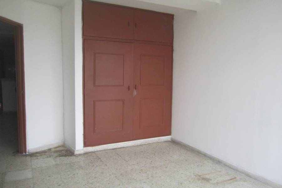 Cali,Valle del Cauca,Colombia,2 Bedrooms Bedrooms,1 BañoBathrooms,Apartamentos,13,3,5293