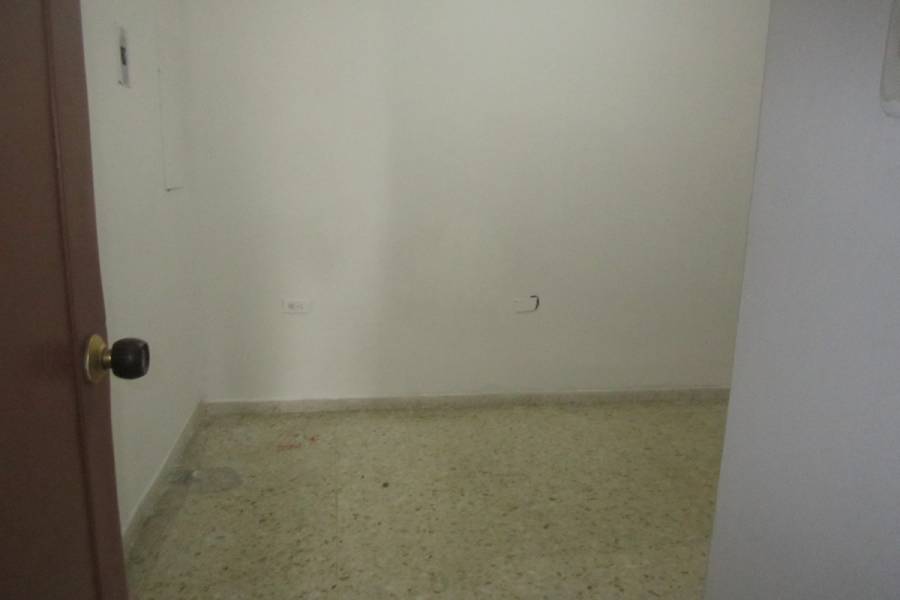 Cali,Valle del Cauca,Colombia,2 Bedrooms Bedrooms,1 BañoBathrooms,Apartamentos,13,3,5293