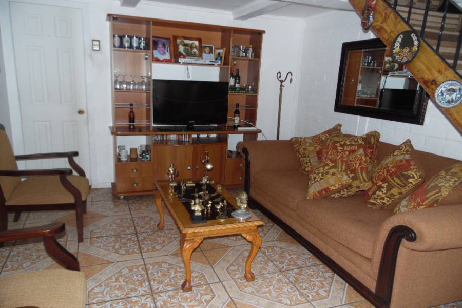 IMPERDIBLE! VER INFO...,2 Bedrooms Bedrooms,1 BañoBathrooms,Casas,chuzmisa,5301