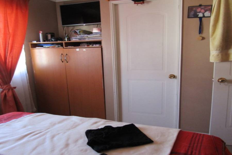 IMPERDIBLE! VER INFO...,3 Bedrooms Bedrooms,2 BathroomsBathrooms,Casas,Los Naranjos,5307