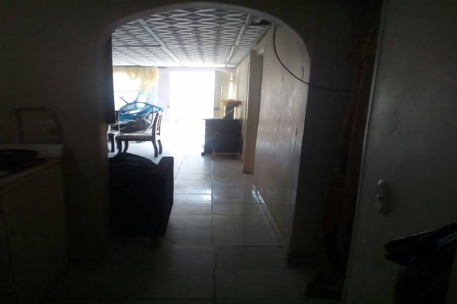Armenia,Quindío,Colombia,5 Bedrooms Bedrooms,2 BathroomsBathrooms,Casas,MANAZANA 5,2,5355