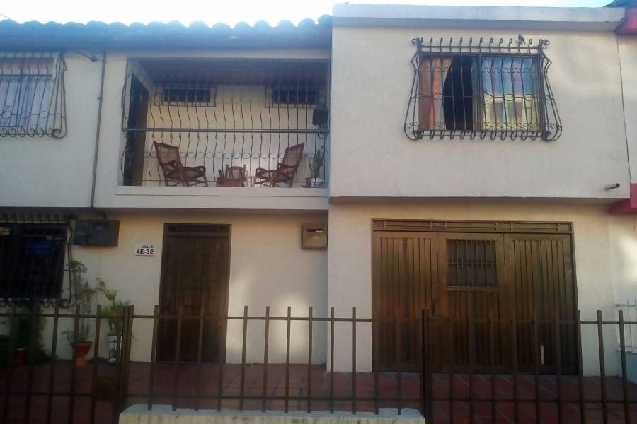 Cali,Valle del Cauca,Colombia,4 Bedrooms Bedrooms,2 BathroomsBathrooms,Casas,53,2,5359