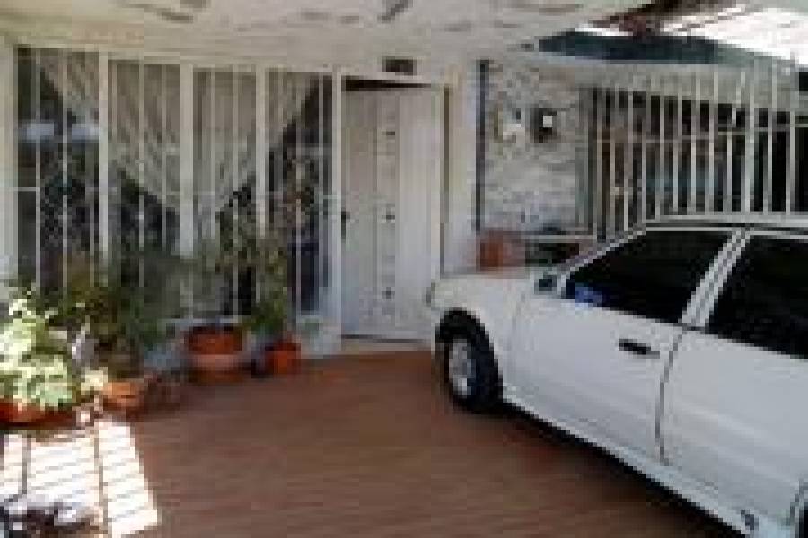 Cali,Valle del Cauca,Colombia,2 Bedrooms Bedrooms,1 BañoBathrooms,Casas,73,1,5375