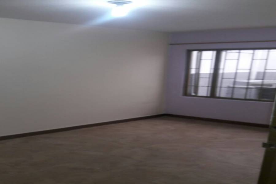 Bogotá D.C,Cundinamarca,Colombia,6 Bedrooms Bedrooms,3 BathroomsBathrooms,Casas,52 C,2,5378