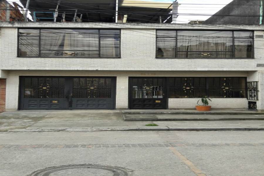 Bogotá D.C,Cundinamarca,Colombia,6 Bedrooms Bedrooms,3 BathroomsBathrooms,Casas,52 C,2,5378