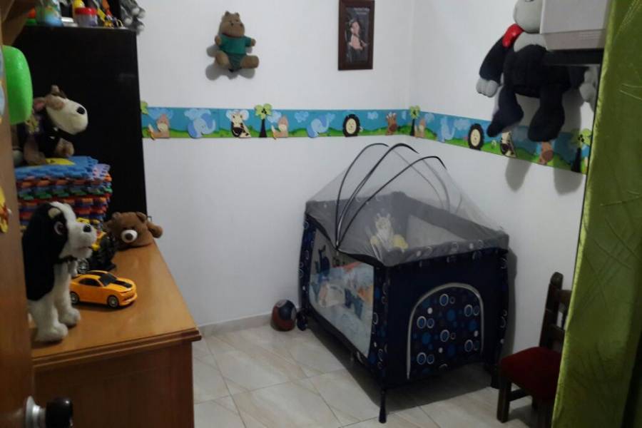 Bogotá D.C,Cundinamarca,Colombia,6 Bedrooms Bedrooms,3 BathroomsBathrooms,Casas,52 C,2,5378